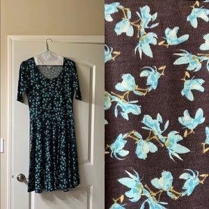 L Nicole, LuLaRoe, Grey with Blue Flowers, Fit & Flare